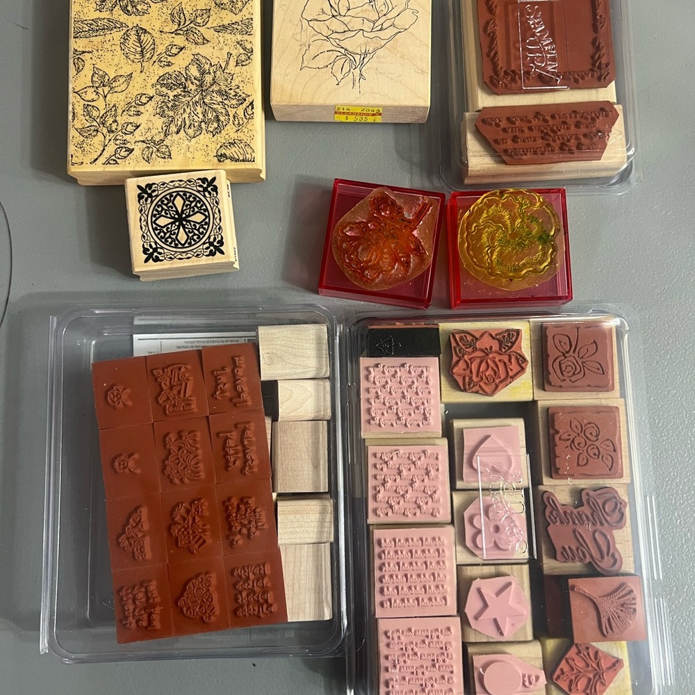 Mixed Job Lot Of 35 Mostly Wood Mounted Rubber Stamps Many Different Brands
